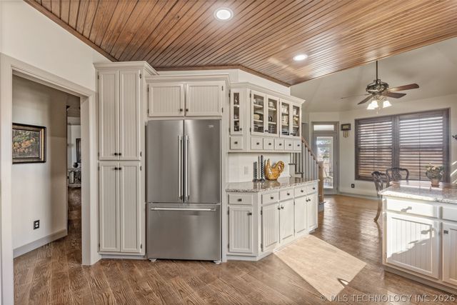 72878 S 230 Road, Wagoner, OK 74467
