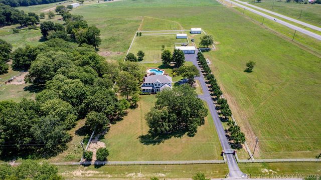 72878 S 230 Road, Wagoner, OK 74467