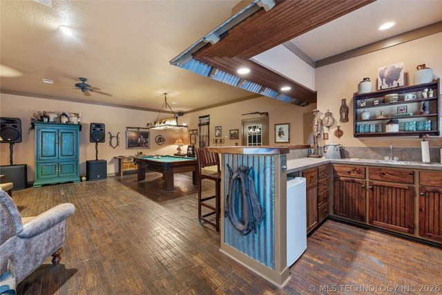 72878 S 230 Road, Wagoner, OK 74467