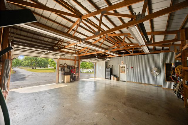 72878 S 230 Road, Wagoner, OK 74467