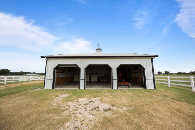 72878 S 230 Road, Wagoner, OK 74467