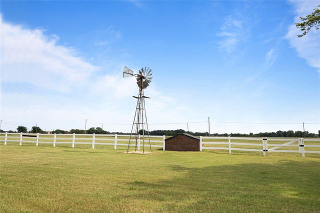 72878 S 230 Road, Wagoner, OK 74467