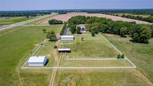 72878 S 230 Road, Wagoner, OK 74467