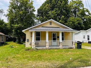 803 N SEVENTH ST, Columbia, MO 65201