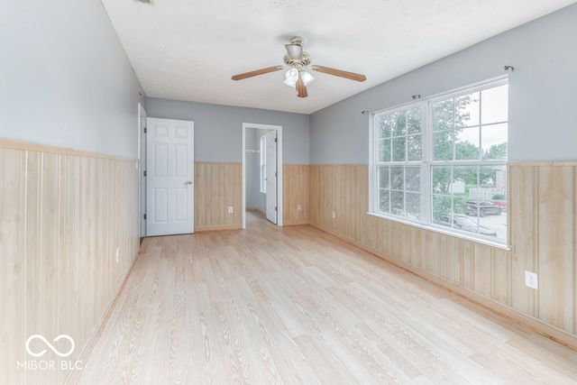 143 Davis Drive, Whiteland, IN 46184