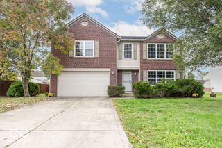 143 Davis Drive, Whiteland, IN 46184