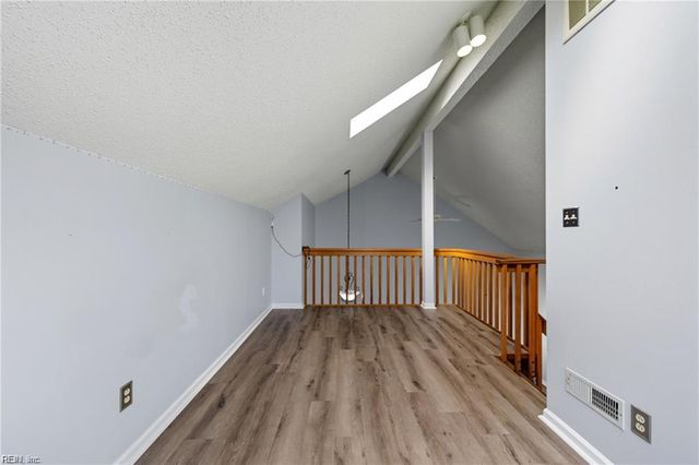 4165 Laurel Green CIR, Virginia Beach, VA 23456