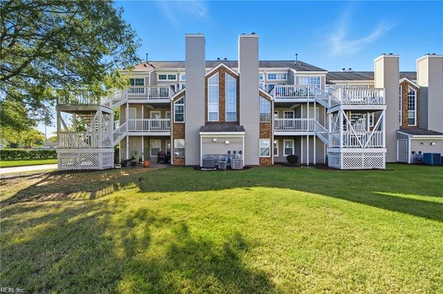 4165 Laurel Green CIR, Virginia Beach, VA 23456