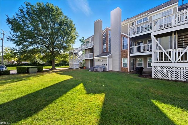 4165 Laurel Green CIR, Virginia Beach, VA 23456