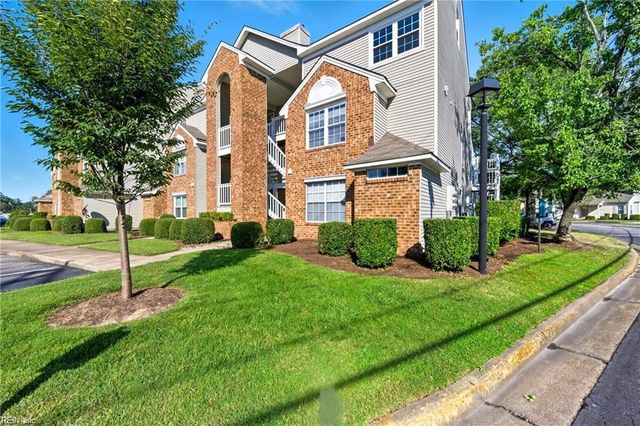 4165 Laurel Green CIR, Virginia Beach, VA 23456