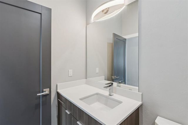 518 N Marshall Drive, Midwest City, OK 73110