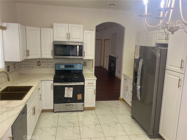 14028 Gale, Victorville, CA 92394