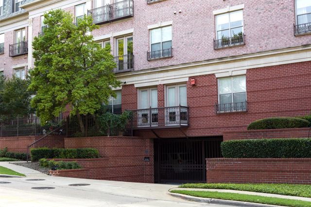 3303 Blackburn Street 405, Dallas, TX 75204