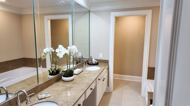 3303 Blackburn Street 405, Dallas, TX 75204