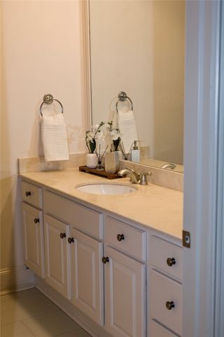 3303 Blackburn Street 405, Dallas, TX 75204