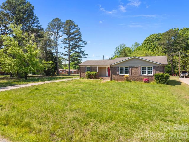 165 Hawkins Loop, Salisbury, NC 28144