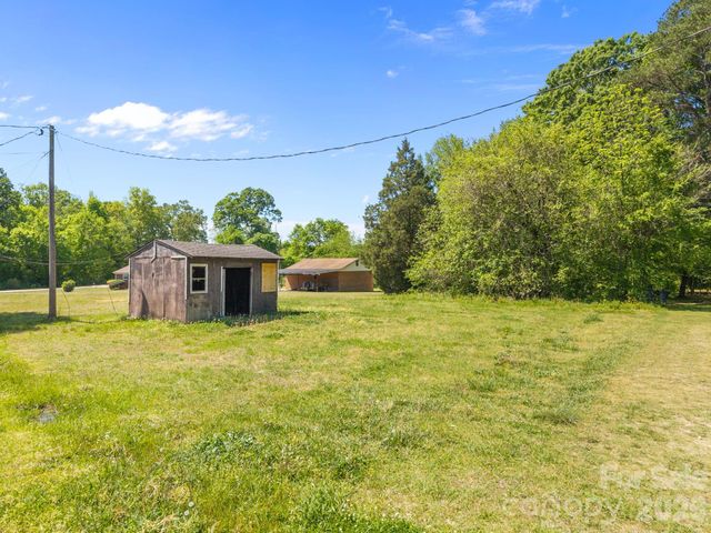 165 Hawkins Loop, Salisbury, NC 28144