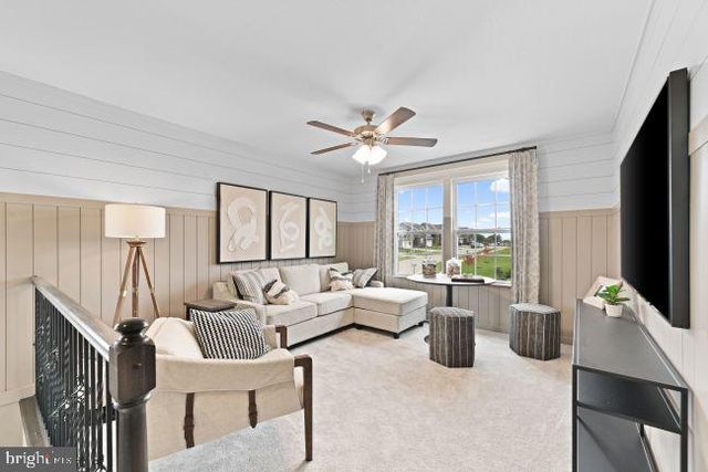 8 REGENT CIRCLE, Hagerstown, MD 21742