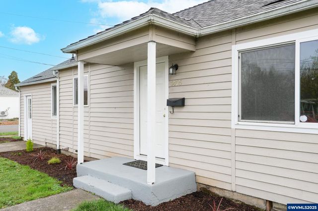 1405 Calapooia St SW, Albany, OR 97321
