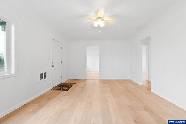 1405 Calapooia St SW, Albany, OR 97321