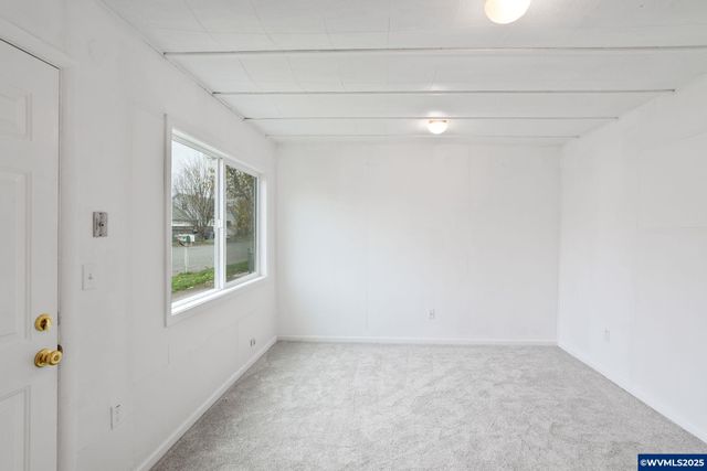 1405 Calapooia St SW, Albany, OR 97321