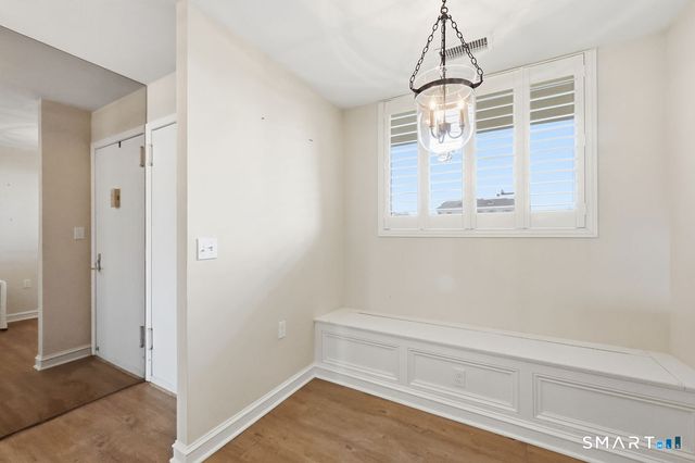 100 Seaview Avenue 2J, Norwalk, CT 06855