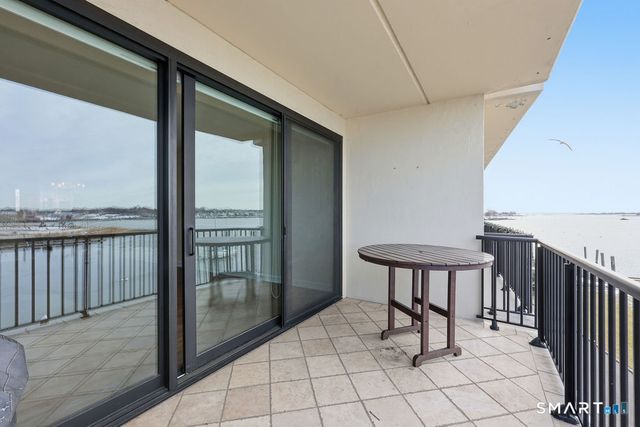 100 Seaview Avenue 2J, Norwalk, CT 06855