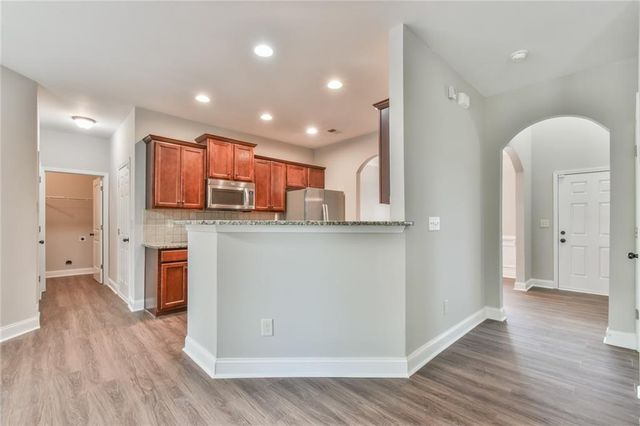 3633 Fallen Oak Drive, Buford, GA 30519