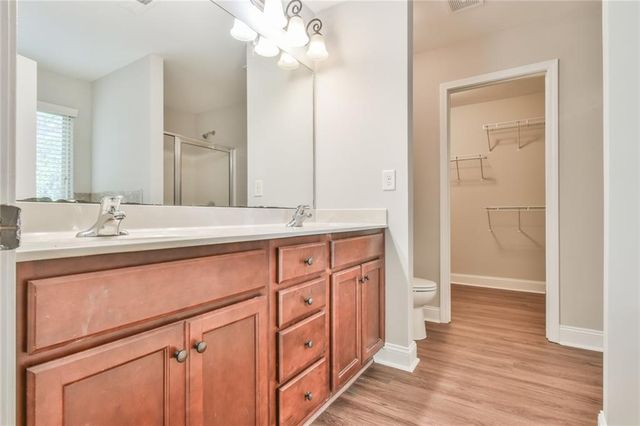 3633 Fallen Oak Drive, Buford, GA 30519