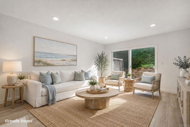10218 Caminito Surabaya, San Diego, CA 92131