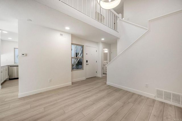 10218 Caminito Surabaya, San Diego, CA 92131