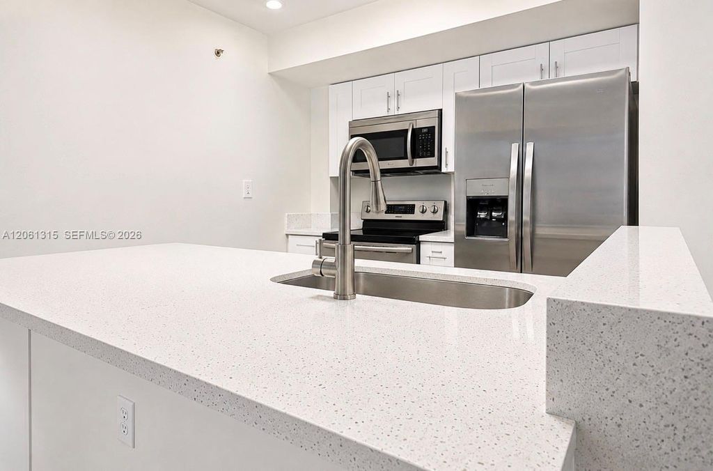 102 SW 6th Ave 507, Miami, FL 33130