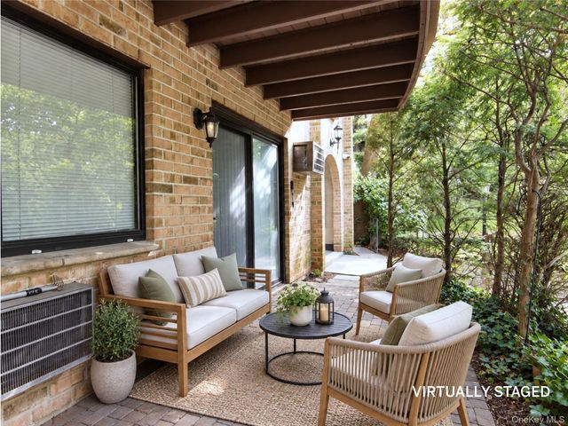 500 Central Park Avenue 212, Scarsdale, NY 10583