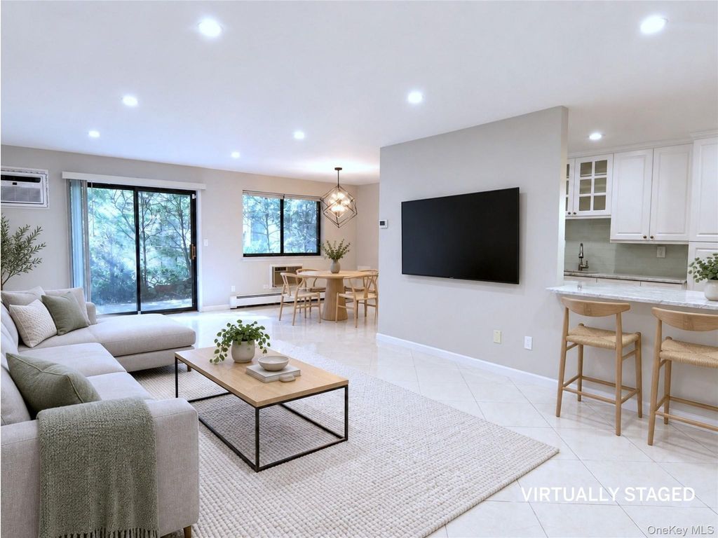 500 Central Park Avenue 212, Scarsdale, NY 10583 — exterior