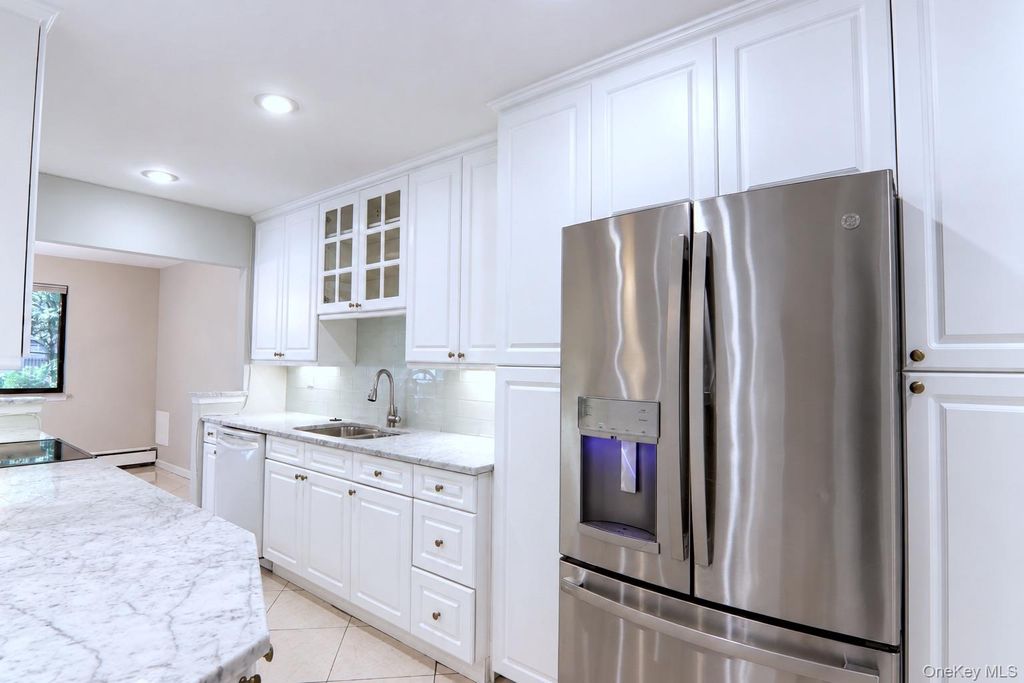 500 Central Park Avenue 212, Scarsdale, NY 10583 — photo 5