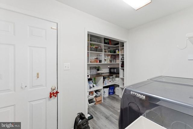 18198 SPRINGS RD, Jeffersonton, VA 22724