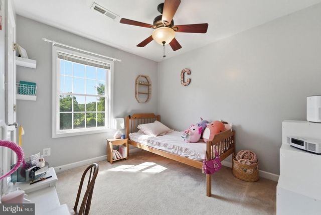 18198 SPRINGS RD, Jeffersonton, VA 22724