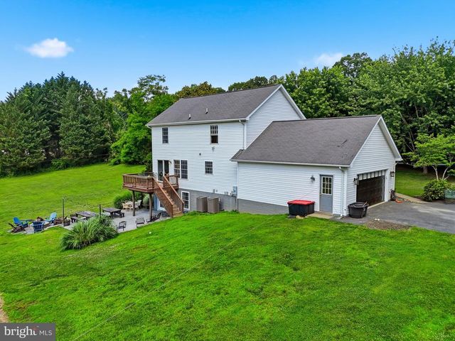 18198 SPRINGS RD, Jeffersonton, VA 22724