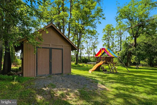 18198 SPRINGS RD, Jeffersonton, VA 22724