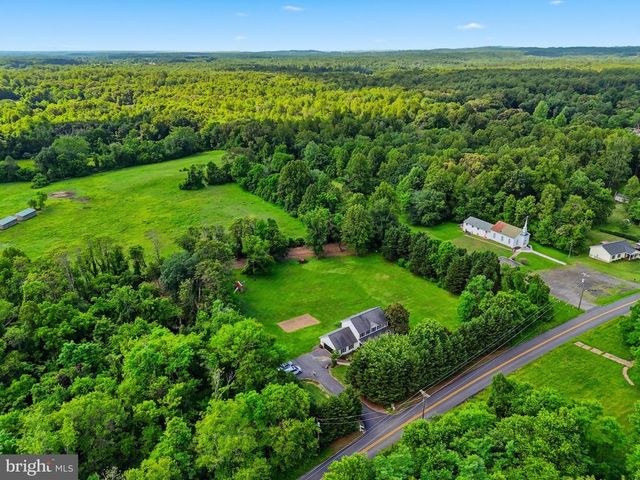 18198 SPRINGS RD, Jeffersonton, VA 22724
