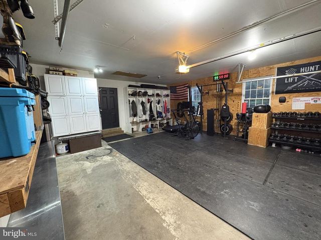 18198 SPRINGS RD, Jeffersonton, VA 22724