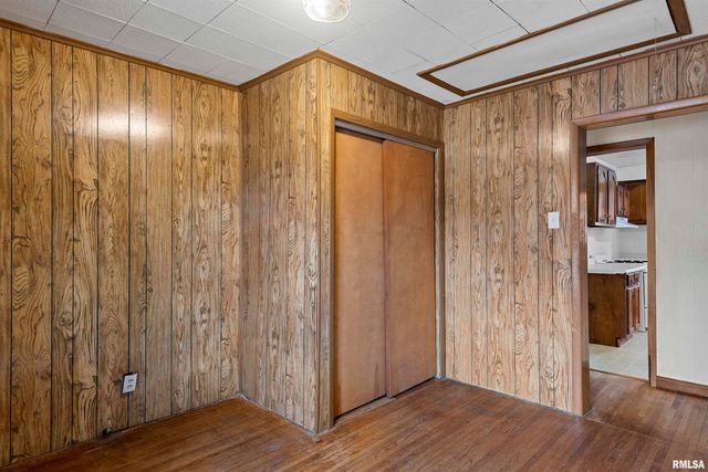 630 W MAPLE Avenue, Springfield, IL 62702