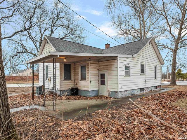 630 W MAPLE Avenue, Springfield, IL 62702