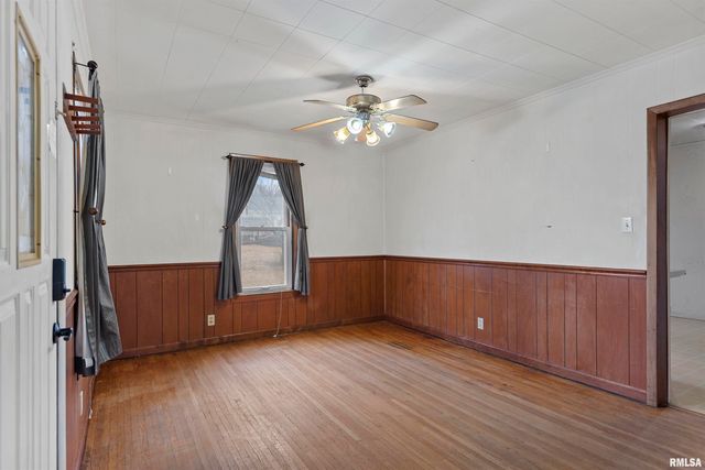 630 W MAPLE Avenue, Springfield, IL 62702