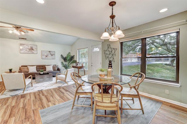8606 Thunderbird RD A & B, Austin, TX 78736