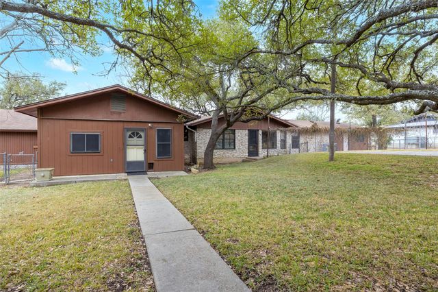 8606 Thunderbird RD A & B, Austin, TX 78736