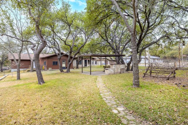 8606 Thunderbird RD A & B, Austin, TX 78736