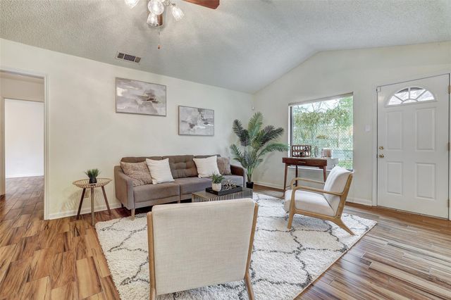 8606 Thunderbird RD A & B, Austin, TX 78736
