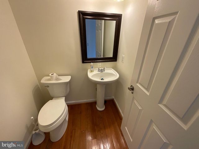 5 SHALE CT, Fredericksburg, VA 22406