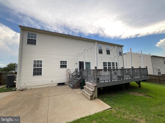 5 SHALE CT, Fredericksburg, VA 22406